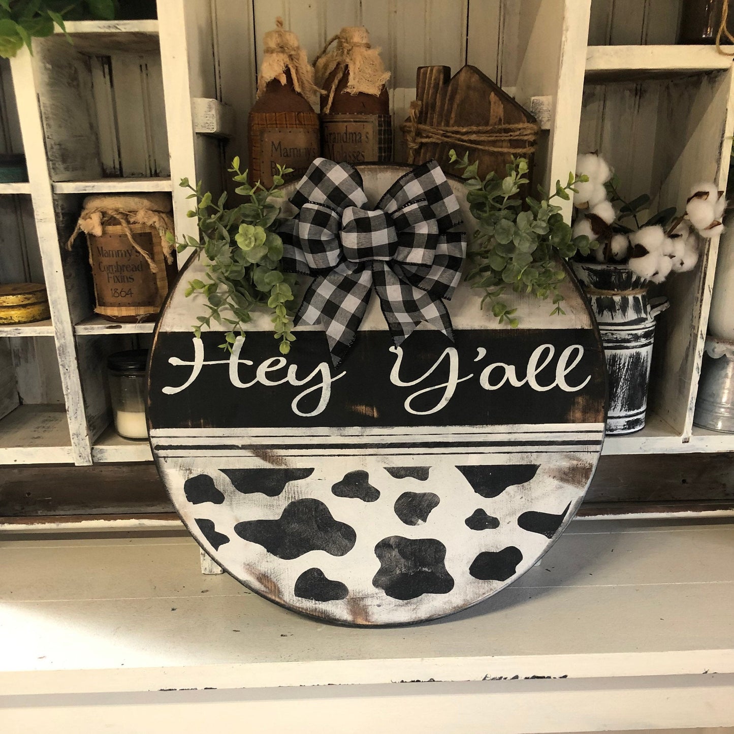 18” round door hanger/1” thick/front door sign/cow print door hanger/porch sign/welcome sign/farmhouse sign/hey y’all