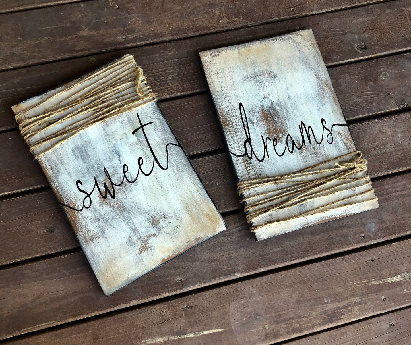 Sweet dreams sign/set of signs/bedroom sign/farmhouse sweet dreams sign/rustic sweet dreams sign/nursery sign/18” x 11.25”